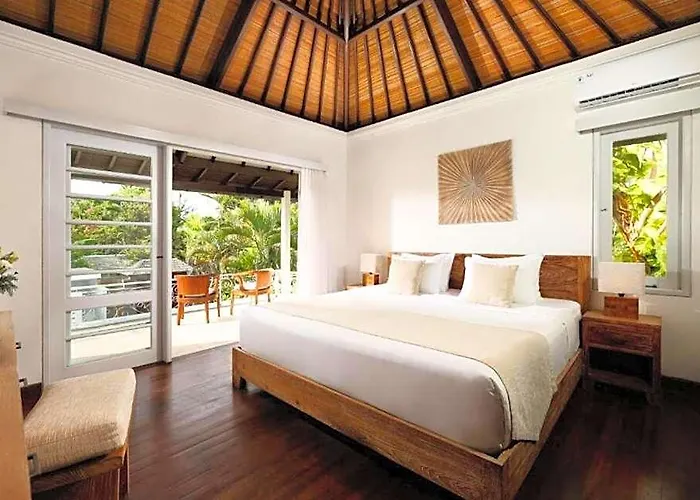 Villa Lovely 5 Bedroom Private Pool With Garden View Ir107a