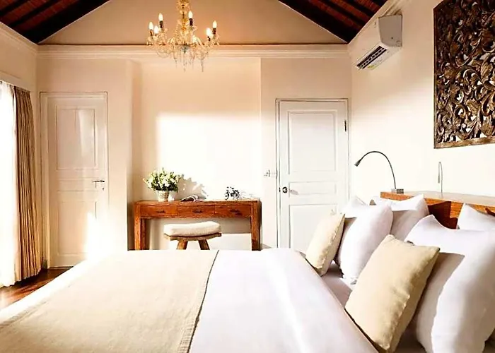 Villa Lovely 5 Bedroom Private Pool With Garden View Ir107a *